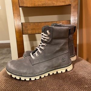 Timberland Earthkeepers grey boots size 7,5